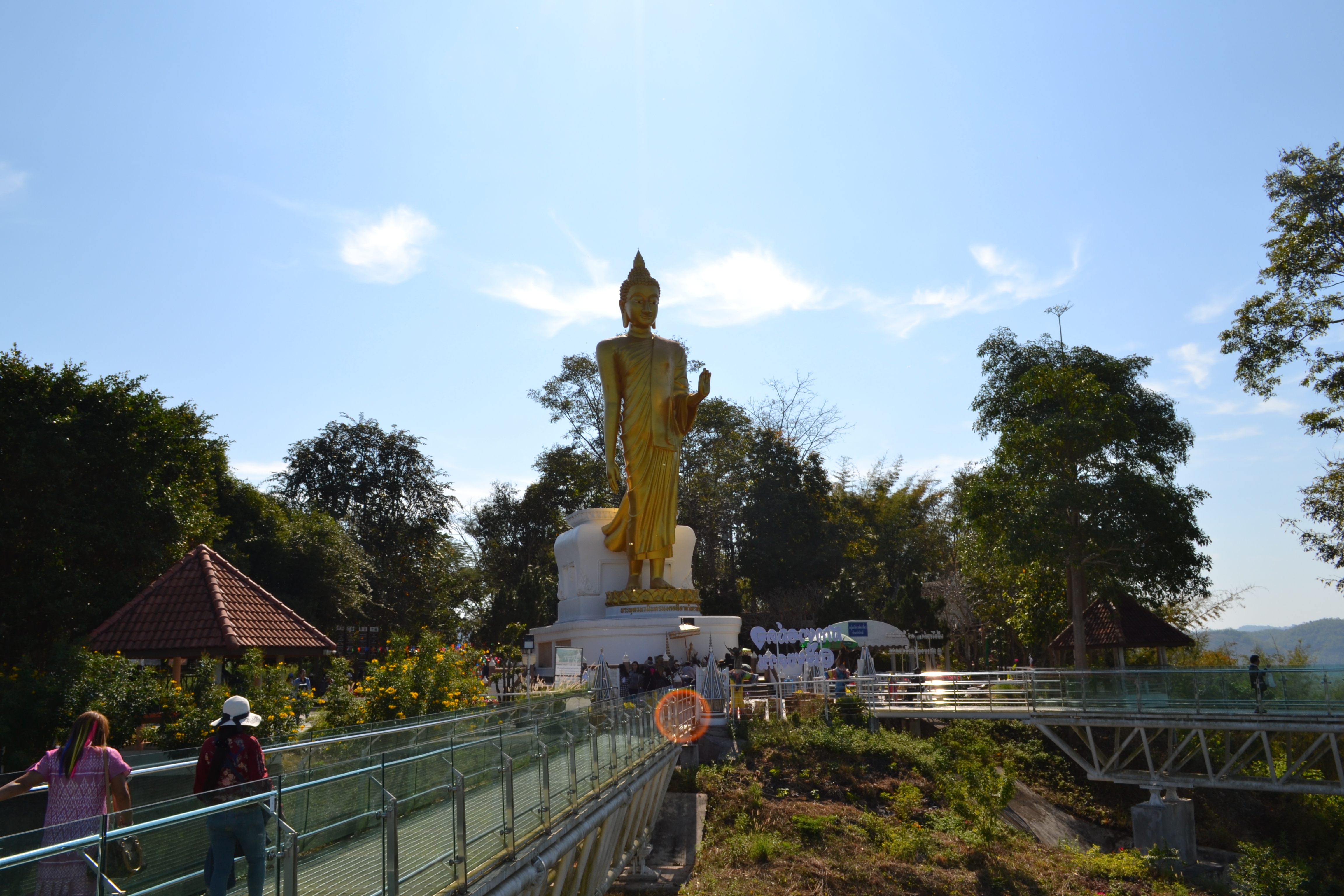 Buddha am Skywalk bei Chiang Khan